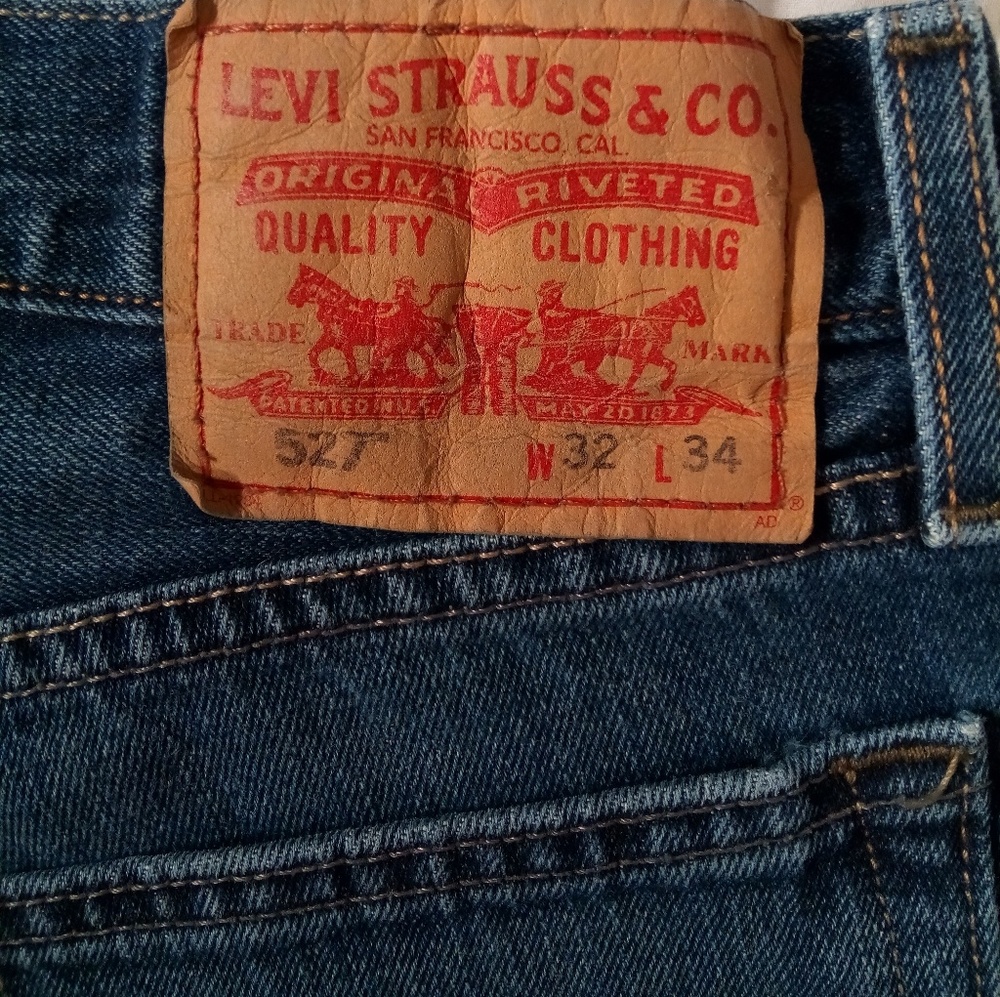 Levi's 527 Low Boot Cut 32 x 34